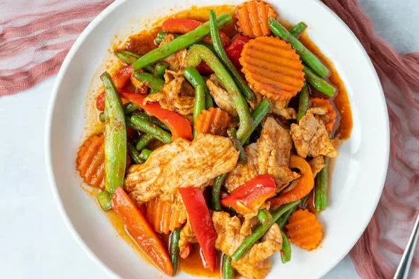 Pad Prik Khing